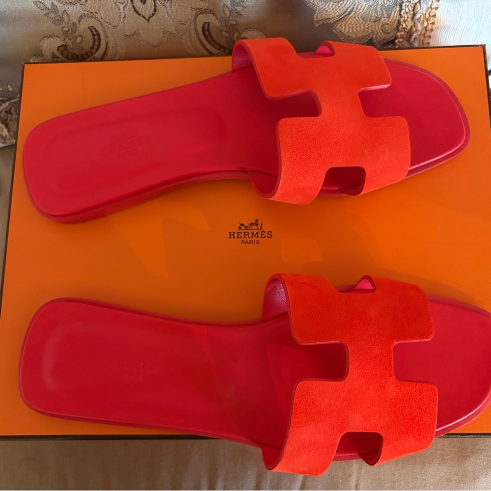 HERMES women’s  Red/orange Oran  Sandals 39/9